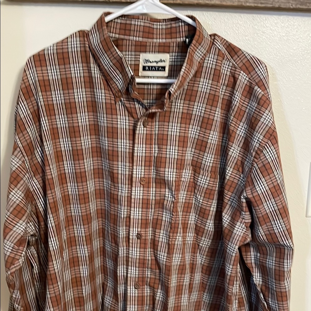Wrangler Men's Brown Plaid Shirt